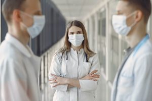 emergenza coronavirus avvocati contro medici